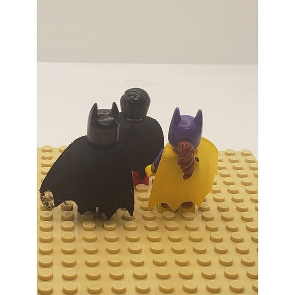 Lego Lot Minifigure Batman Batgirl and Robin Super Heroes  Marvel Avengers C0269 - Picture 5 of 6